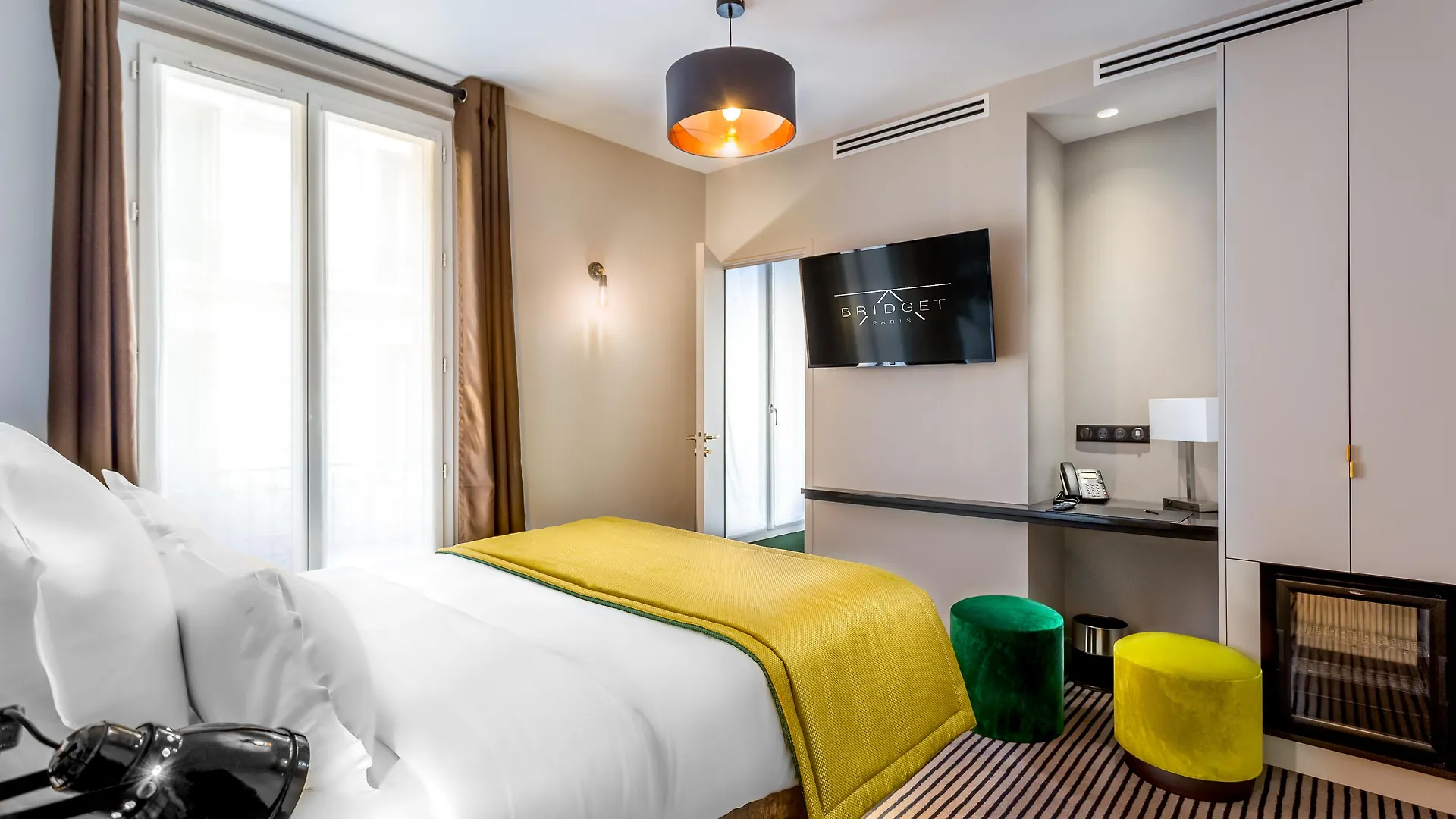 Bridget 3* Paris