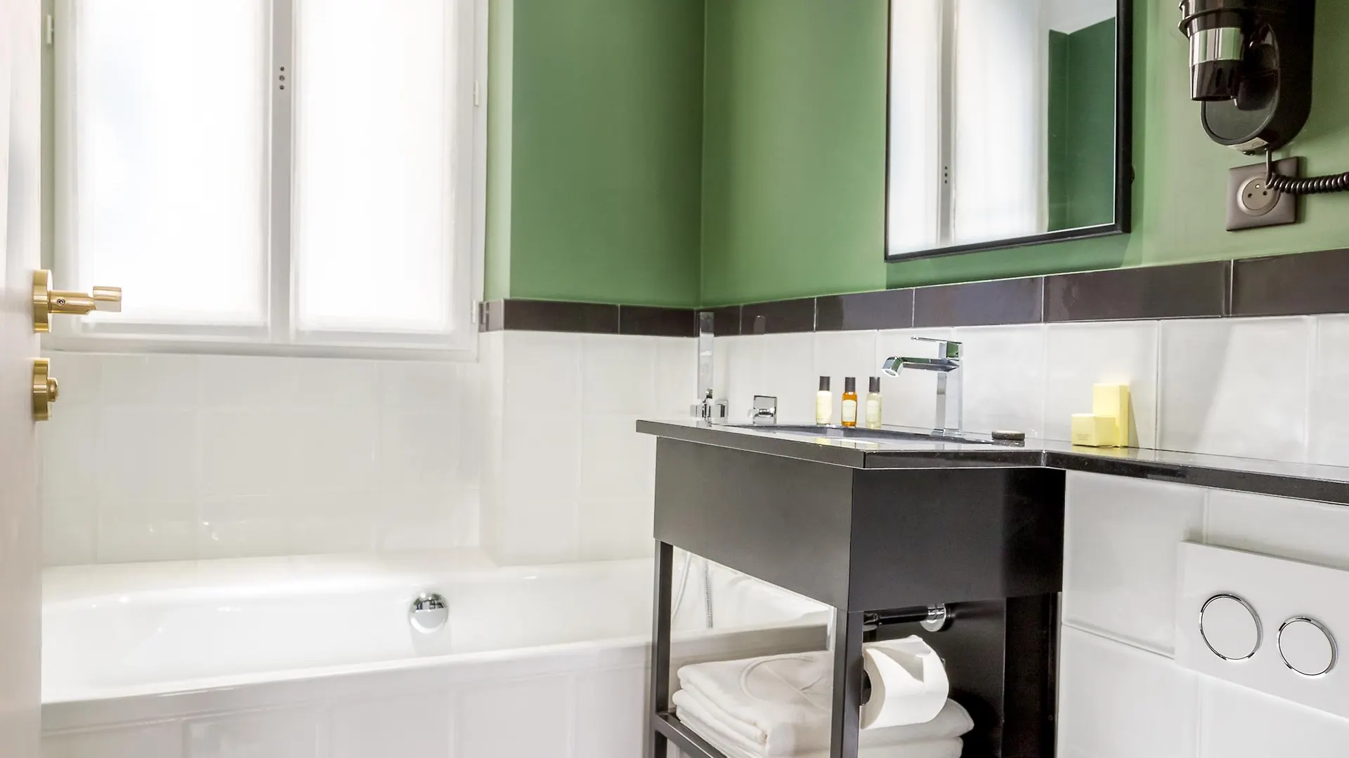 Bridget Hotel Paris